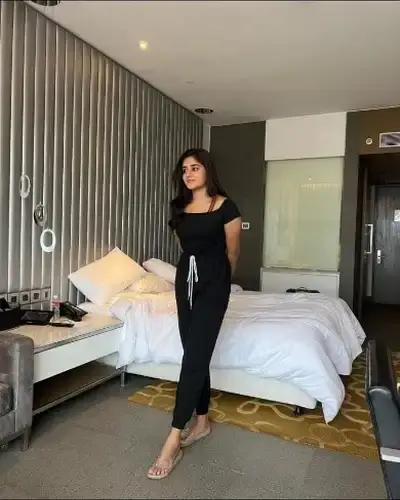 Nedumangad Call Girl Service